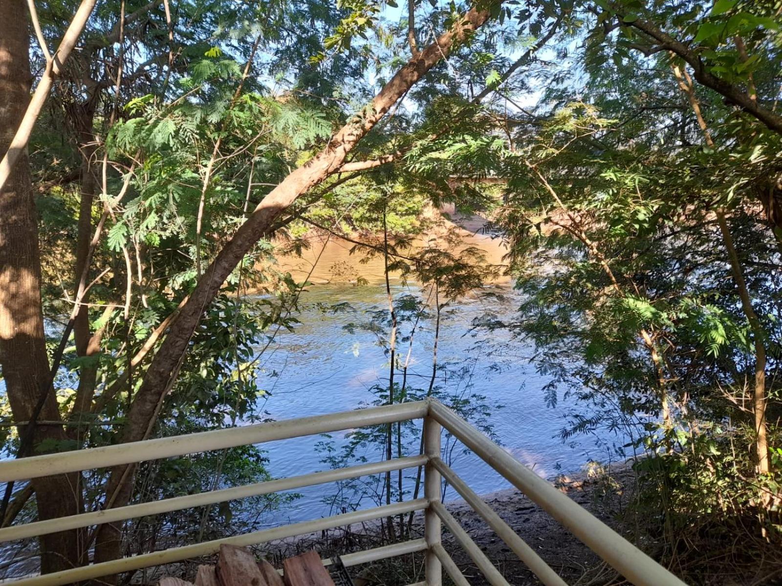 Hotel Beira Rio アキダウアナ エクステリア 写真