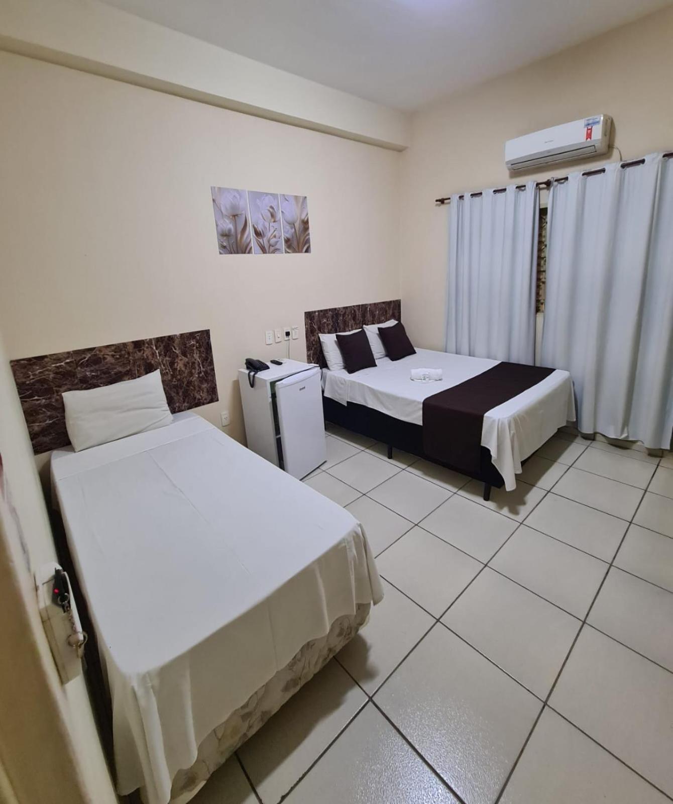 Hotel Beira Rio アキダウアナ エクステリア 写真